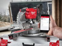 Troncatrice radiale a batteria per legno Milwaukee M18 Fuel FMS305 One-Key, lama 305mm in Kit