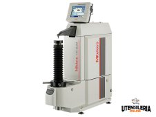 Durometro da banco digitale Mitutoyo HR-530 per scale Rockwell-Brinell