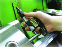 Mitutoyo micrometro digitale per esterni QuantuMike con uscita dati 0-25mm risoluzione 0,001mm