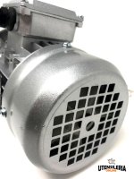 Motore elettrico trifase IE3 400V 2 poli 2800 giri 200LA2 Kw 30.0 B5