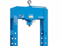 Pressa idraulica OMCN P30-SAIP con pompa idropneumatica a pedale, 30 ton