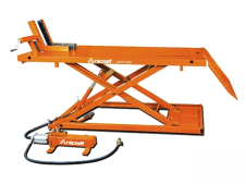Ponte sollevatore per moto Unicraft MHB 680, L.1995mm 680Kg Ponte sollevatore per moto Unicraft MHB 680, L.1995mm 680Kg