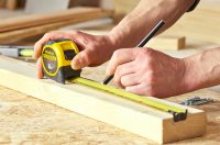 Flessometro Stanley FatMax 8 metri x 32mm compatto e antiscivolo