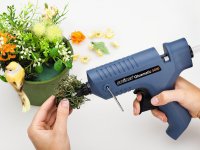 Pistola colla a caldo cordless Steinel Gluematic 5000 per riparazioni domestiche