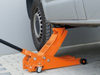 Cric idraulico a carrello Unicraft SRWH 2500 EF extra piatto, portata 2,5 ton