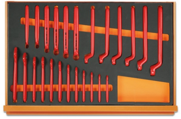 Termoforato cassettiera comprensivo di utensili manuali Beta M49