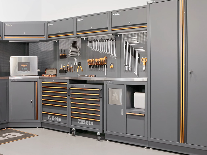 Esempio installazione e utilizzo arredamento officina Beta C45PRO 2.0