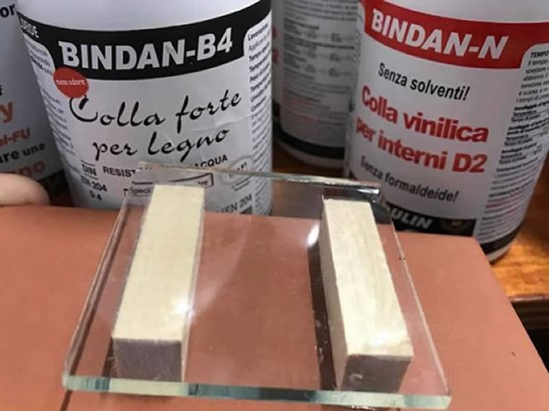 Colla vinilica monocomponente D4 per Legno - Resistente all'acqua 