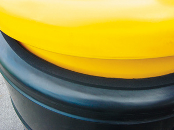 Dettaglio contenitore olio esausto generico Carvel