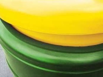 Dettaglio contenitore olio esausto vegetale Carvel