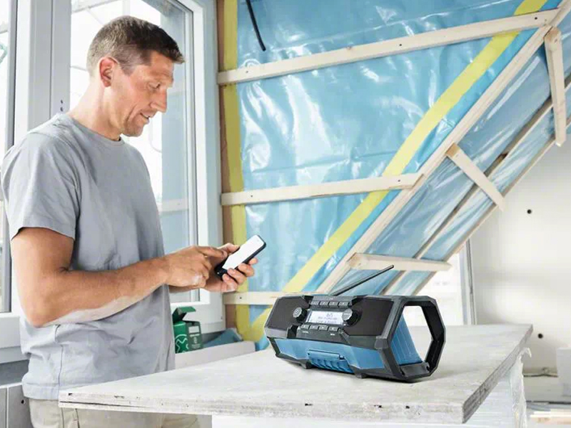 utilizzo radio cantiere Bosch GPB 18V-2 SC