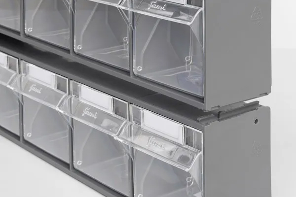 Caratteristiche scaffali Visual Box Fami sovrapponibile