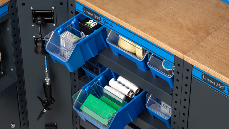 Dettaglio arredamento per officina Garage Linea 391 Fami