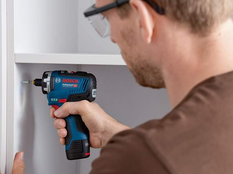 avvitatura con Bosch GSR 12V-35hHX