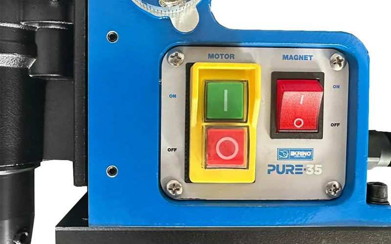 Dettaglio utilizzo trapano magnetico a colonna Krino Pure35