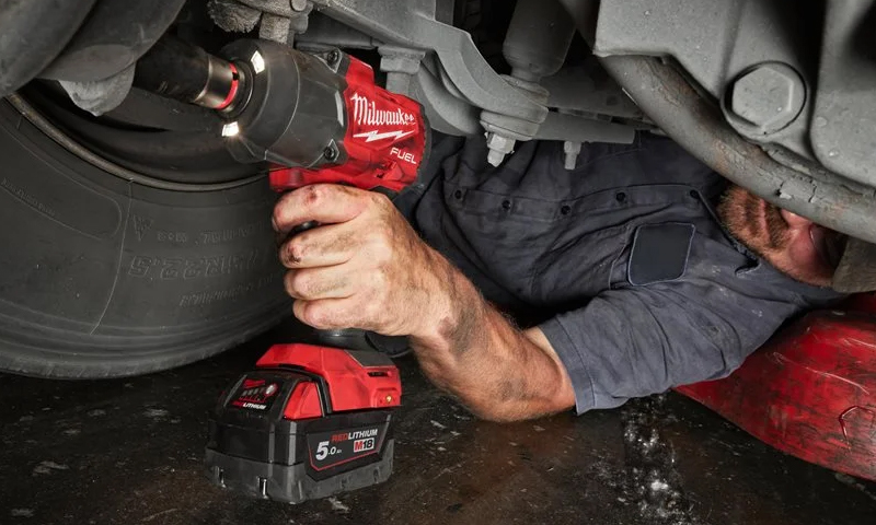 Utilizzo avvitatore ad impulsi M18 Fuel FHIW2F12 Milwaukee
