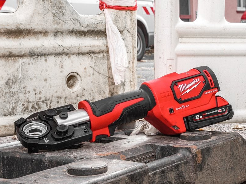 Utilizzo crimpatrice idraulica M18 HCCT Milwaukee