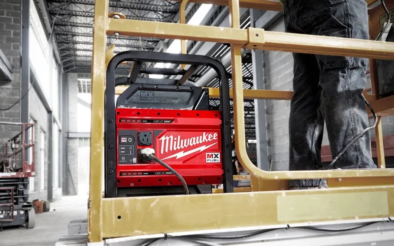 Utilizzo generatore di corrente MX Fuel PS Milwaukee