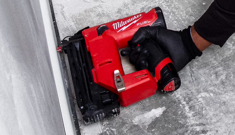 Utilizzo groppinatrice a batteria M12 Fuel FCN18GS Milwaukee