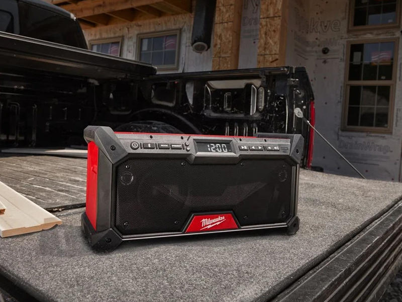 Utilizzo radio da cantiere M18 RADDAB Milwaukee