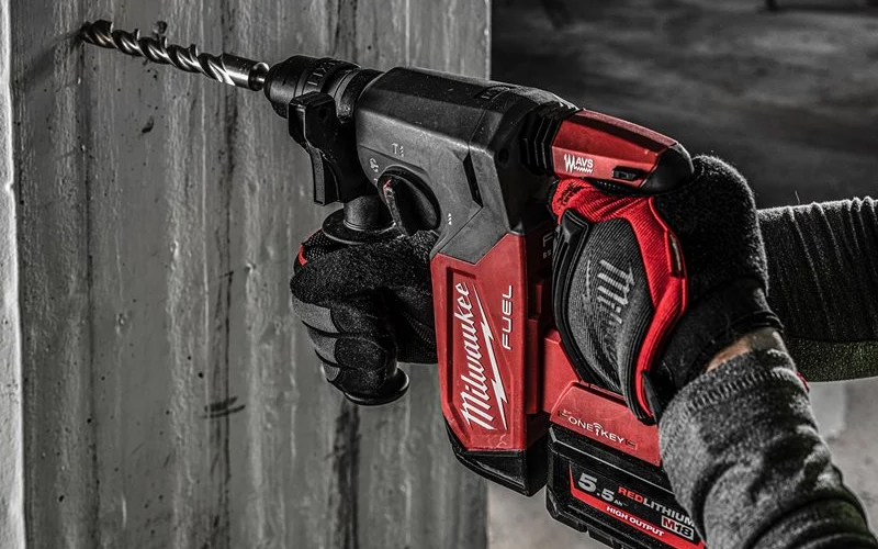 utilizzo tassellatore ONEFHX Milwaukee
