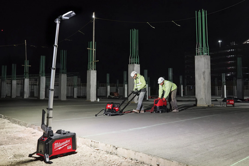Utilizzo torre faro led MX Fuel TLIC Milwaukee