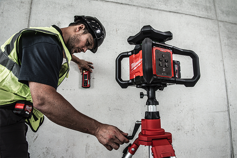 Utilizzo treppiedi TRP300 Milwaukee