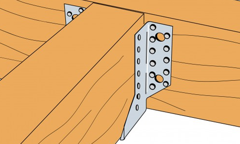 Dettaglio installazione scarpa ancoraggio esterna DESDEI Simpson Strong-Tie