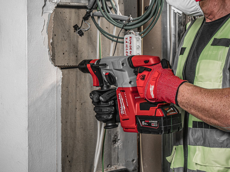 utilizzo tassellatore PLH 32 XE Milwaukee